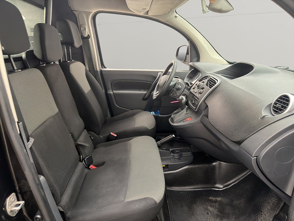 Vehicle Image 23