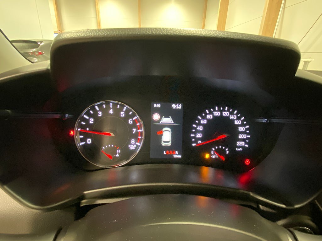 Vehicle Image 13