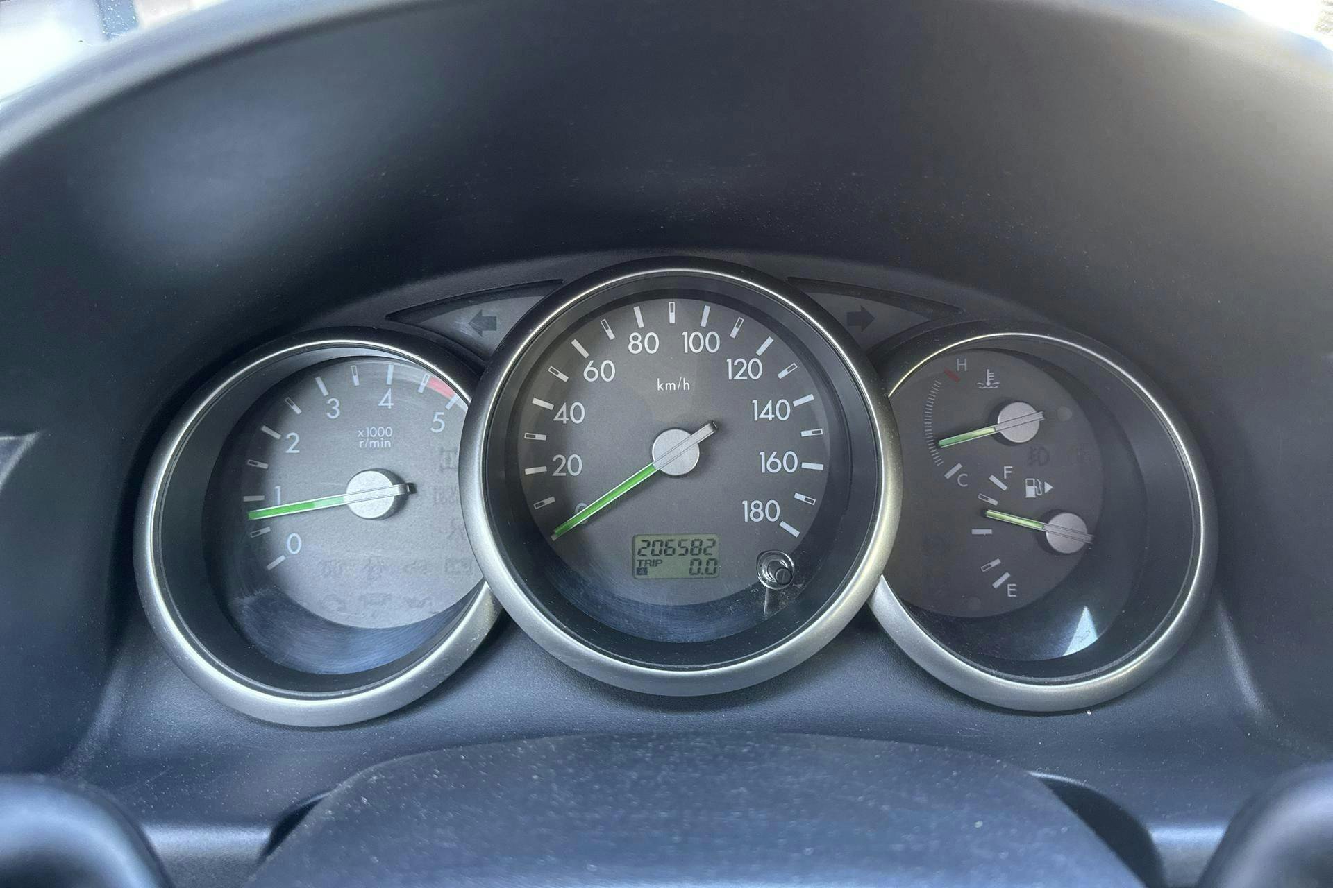 Vehicle Image 11