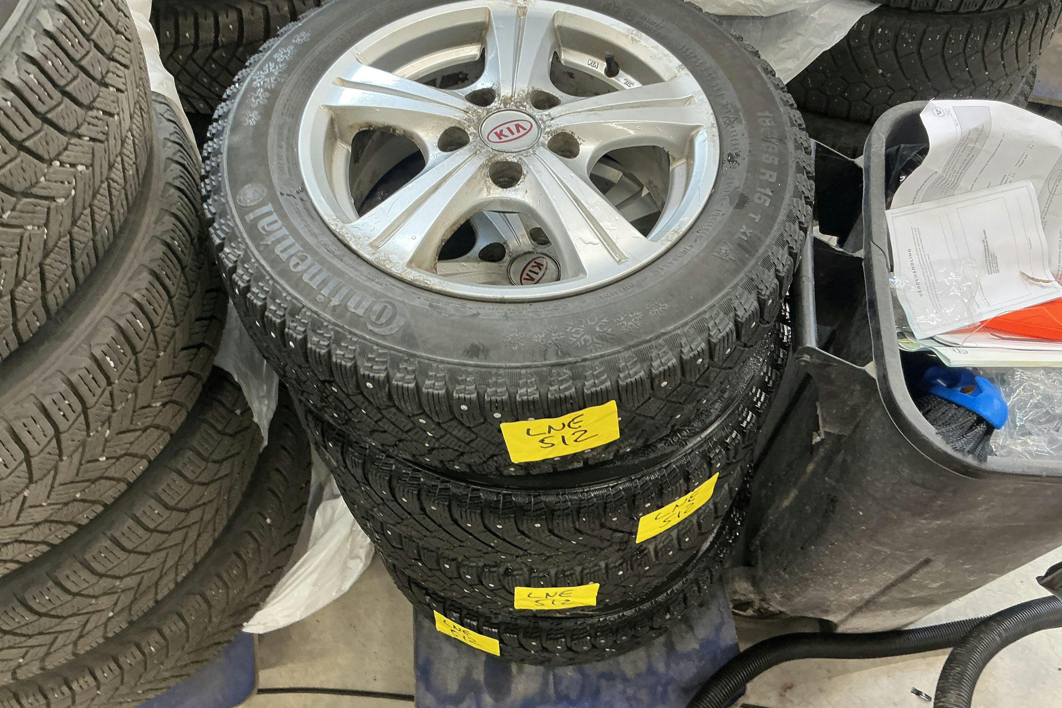 Vehicle Image 14