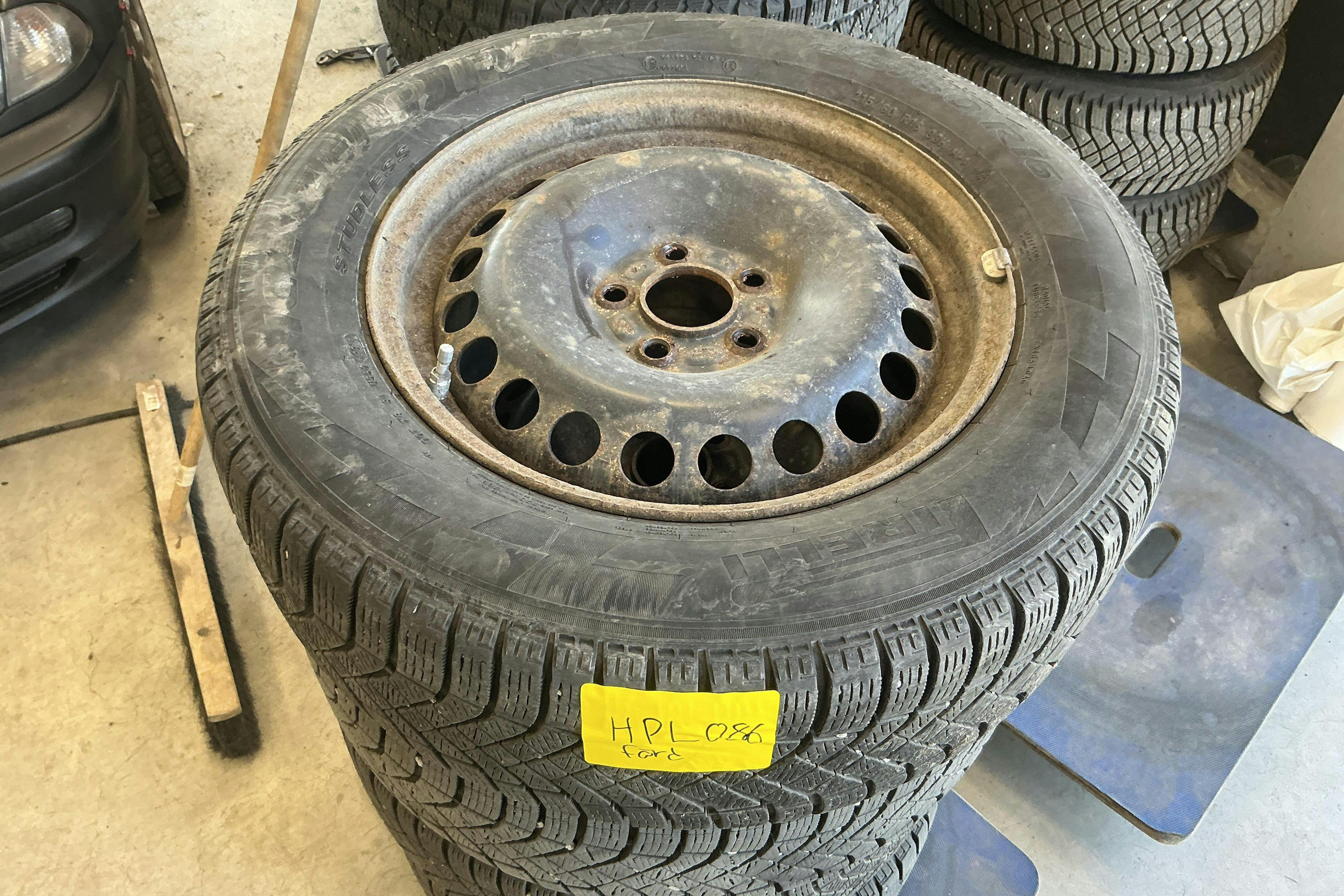 Vehicle Image 20