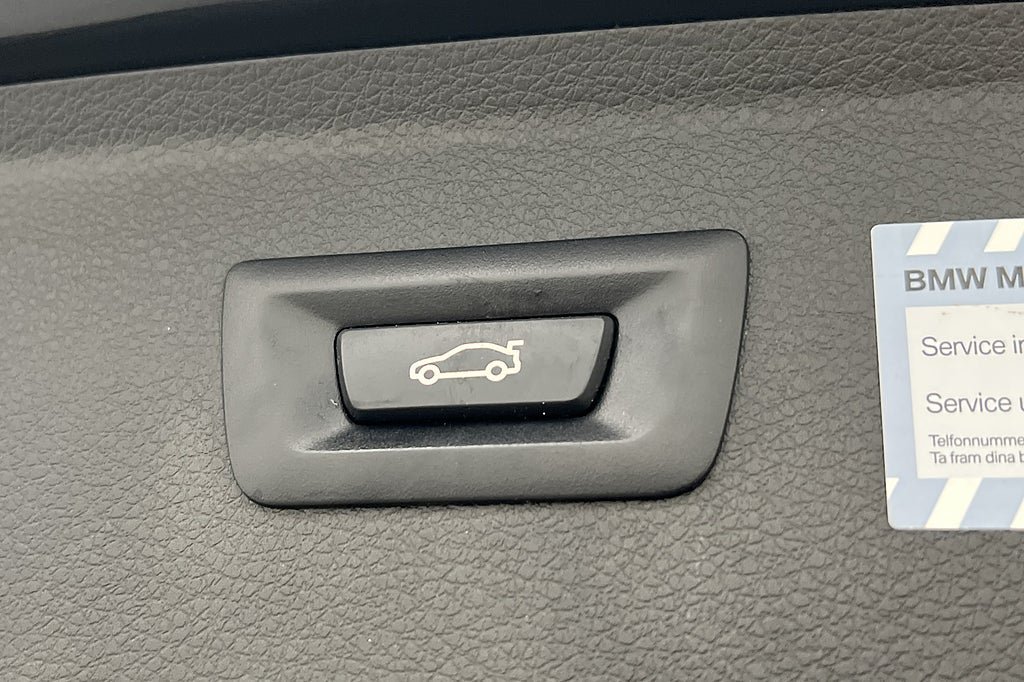Vehicle Image 29
