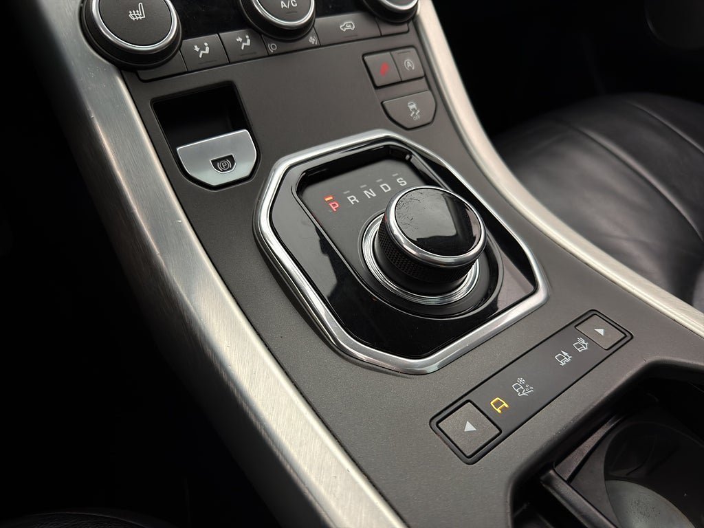Vehicle Image 24