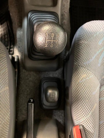 Vehicle Image 18