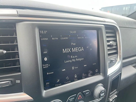 Vehicle Image 19