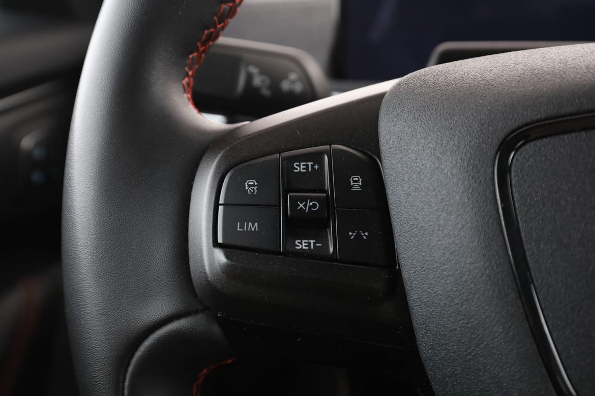 Vehicle Image 33