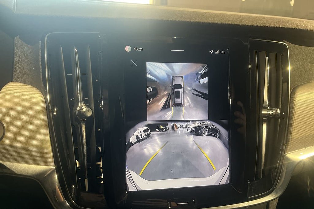 Vehicle Image 17