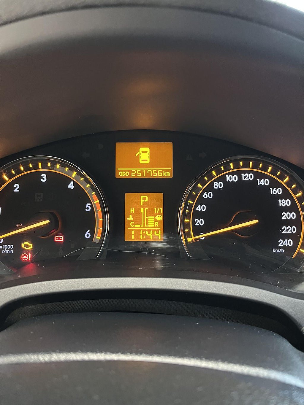 Vehicle Image 7