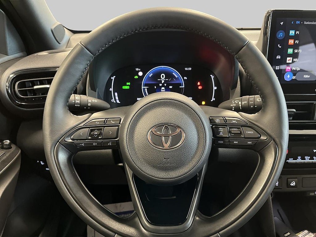 Vehicle Image 19
