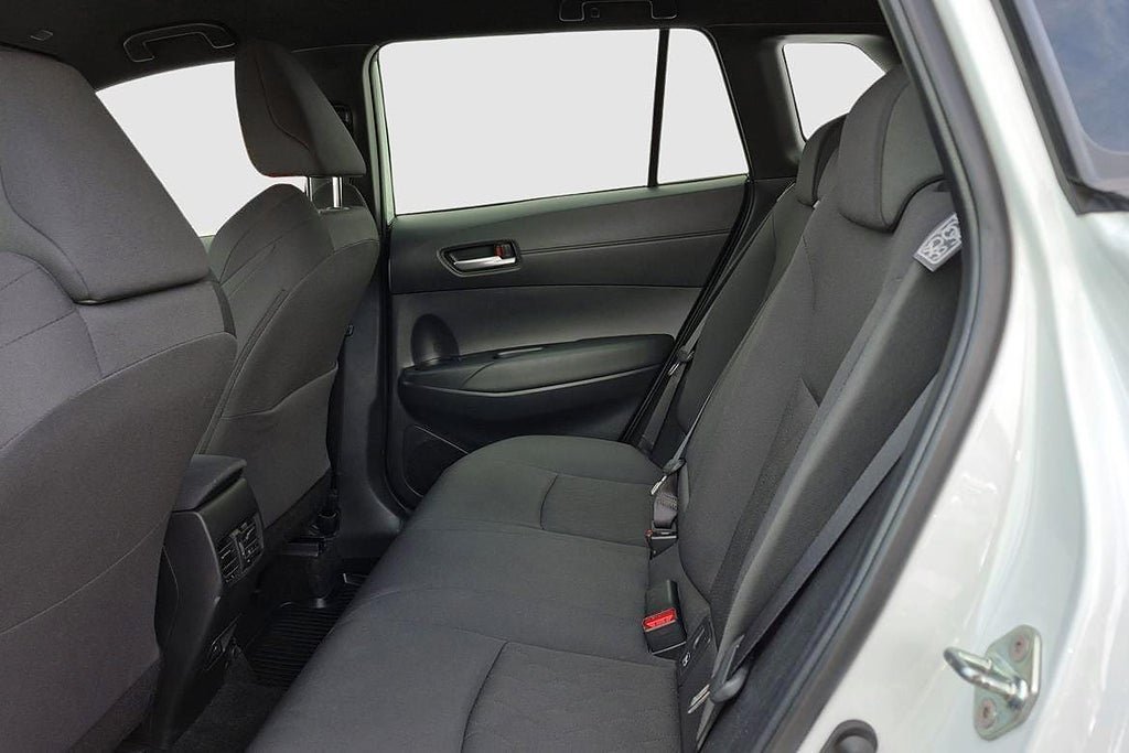 Vehicle Image 8