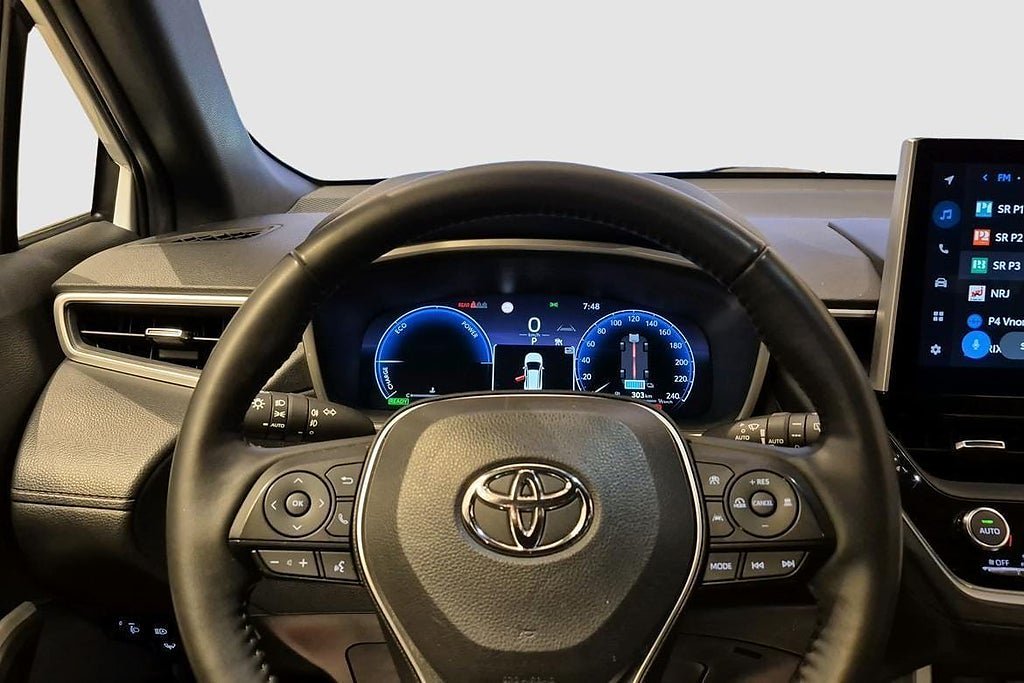 Vehicle Image 10