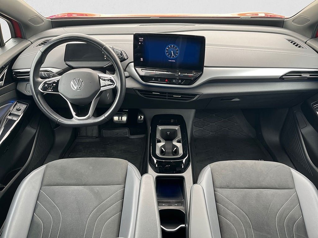Vehicle Image 9