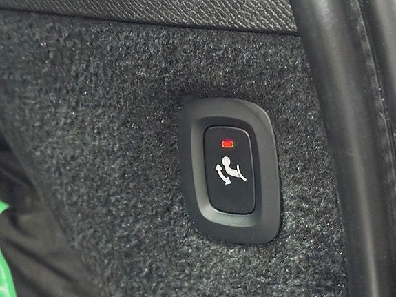 Vehicle Image 27