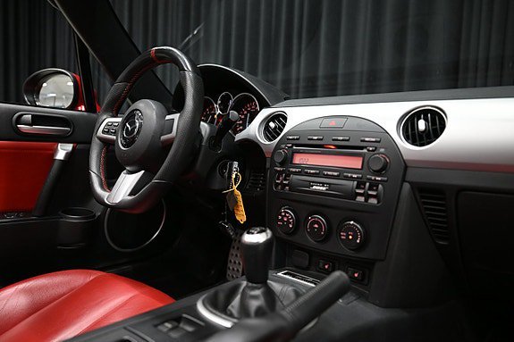 Vehicle Image 19