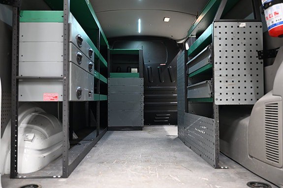 Vehicle Image 9