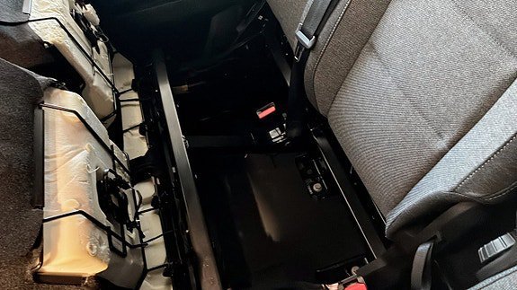 Vehicle Image 22