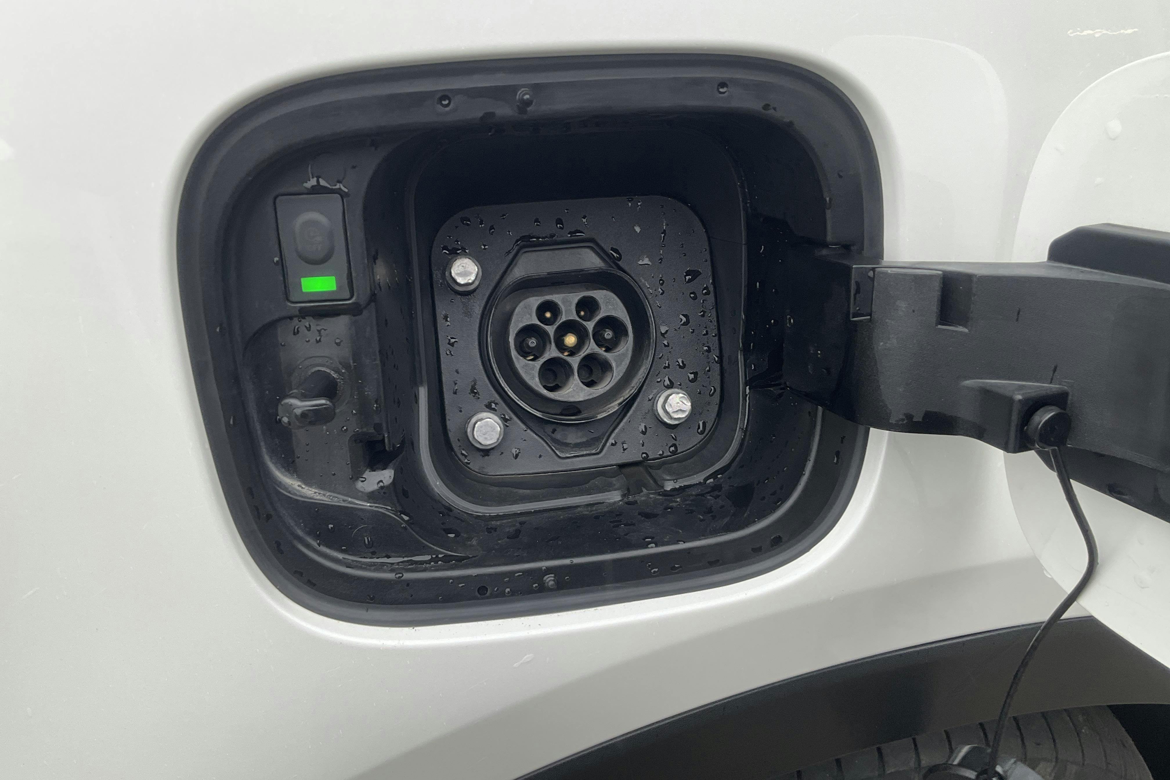 Vehicle Image 17
