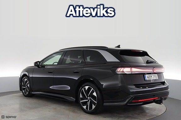 Vehicle Image 26