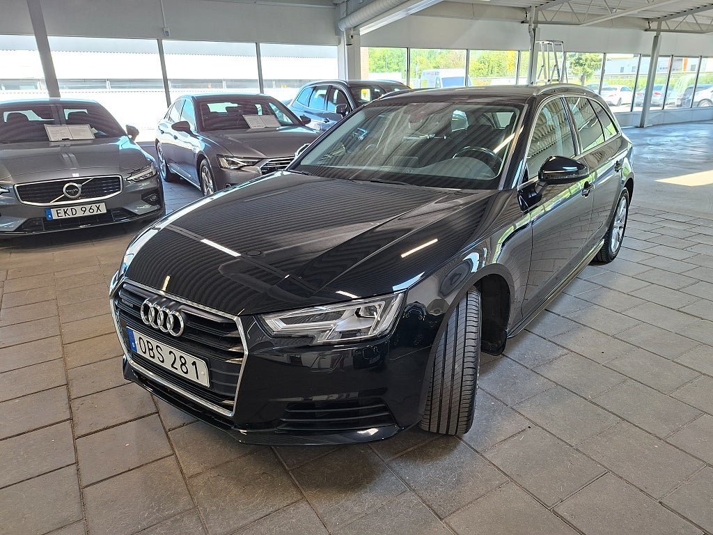 Vehicle Image 6