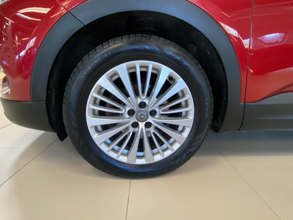 Vehicle Image 15