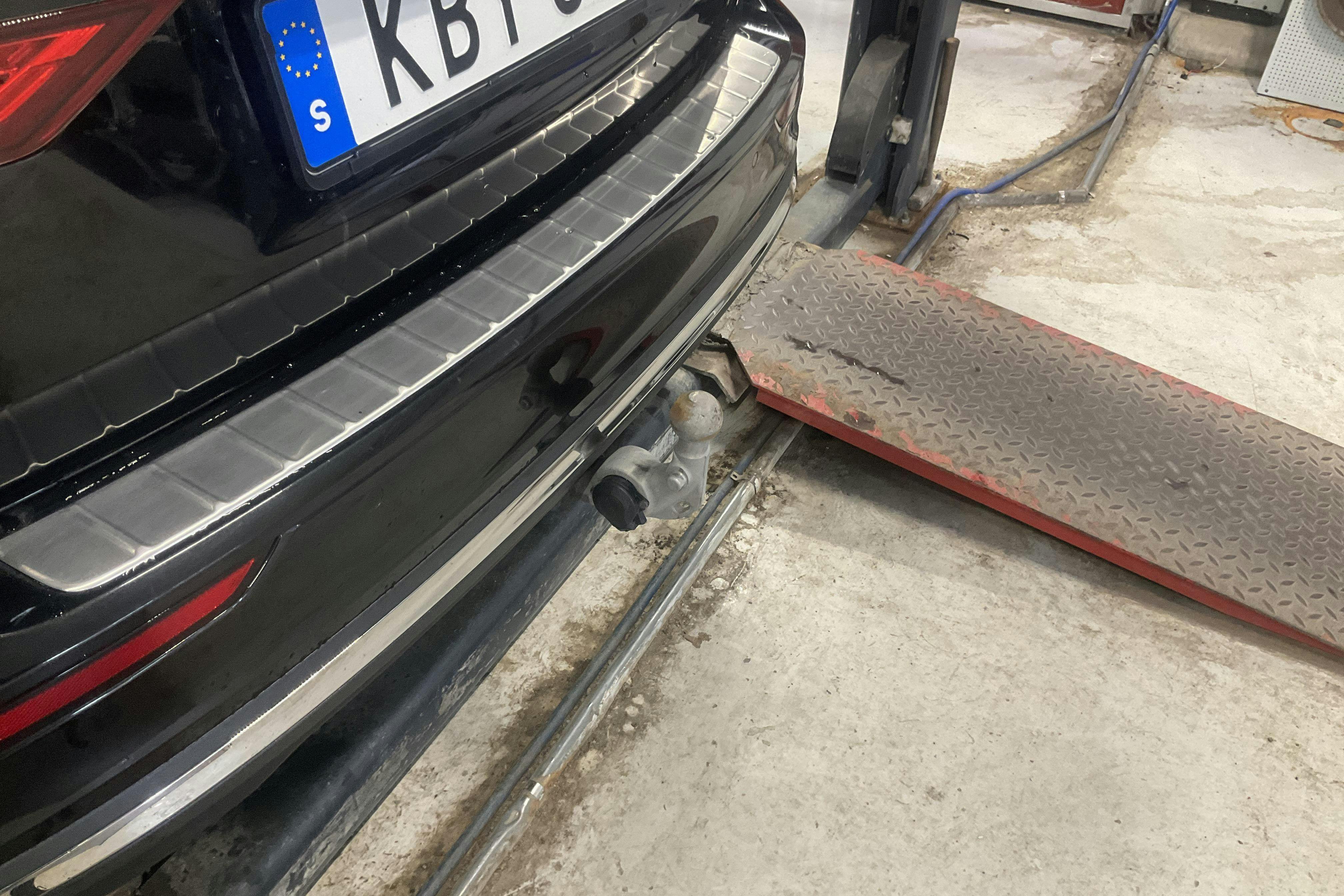 Vehicle Image 17