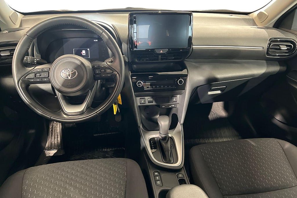 Vehicle Image 11
