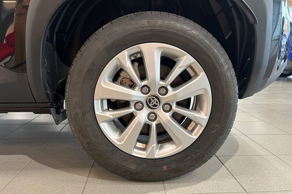 Vehicle Image 18