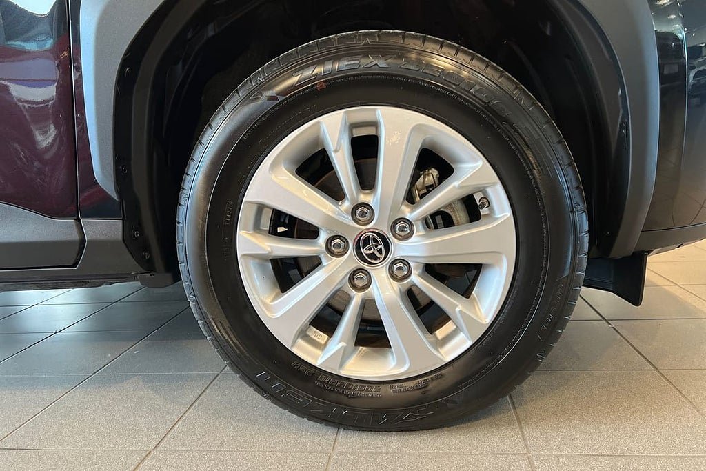 Vehicle Image 18