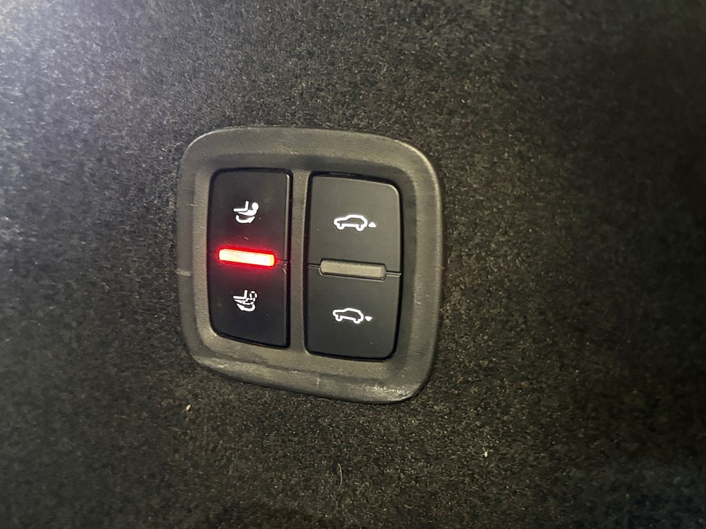 Vehicle Image 26