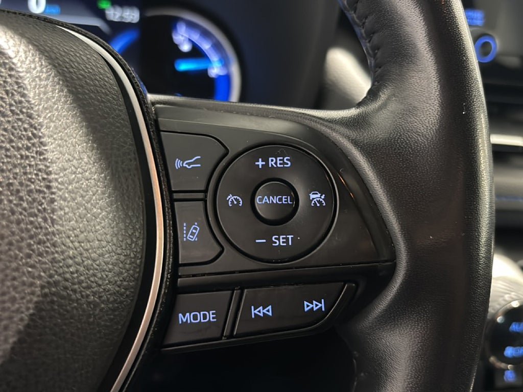 Vehicle Image 17