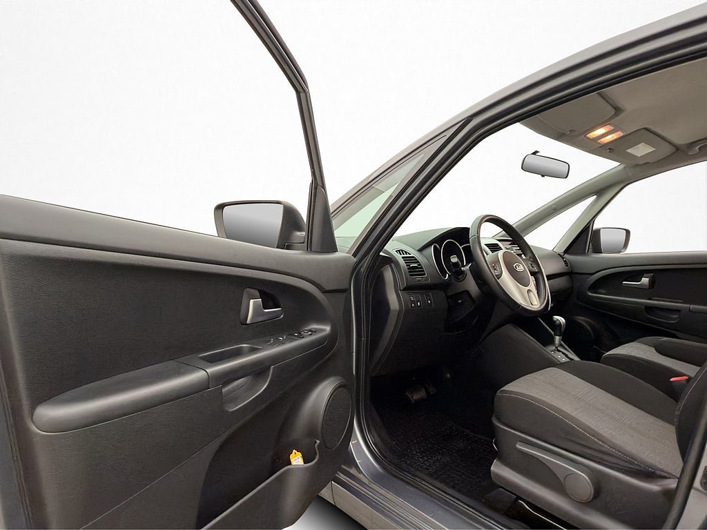 Vehicle Image 10