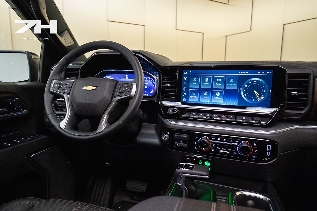 Vehicle Image 19