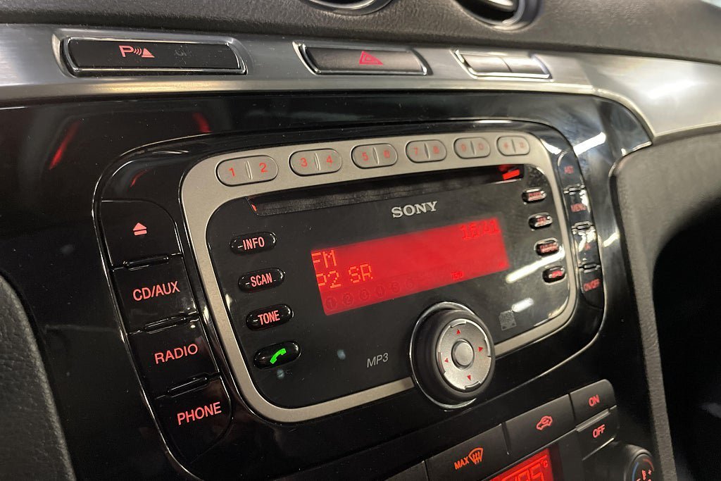 Vehicle Image 19