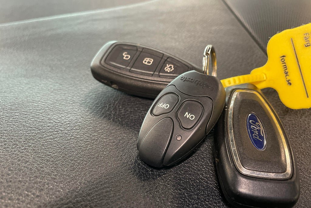 Vehicle Image 25