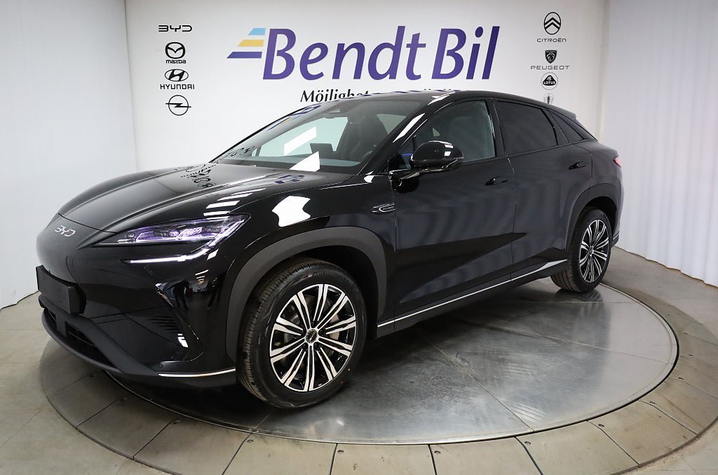 Vehicle Image 6