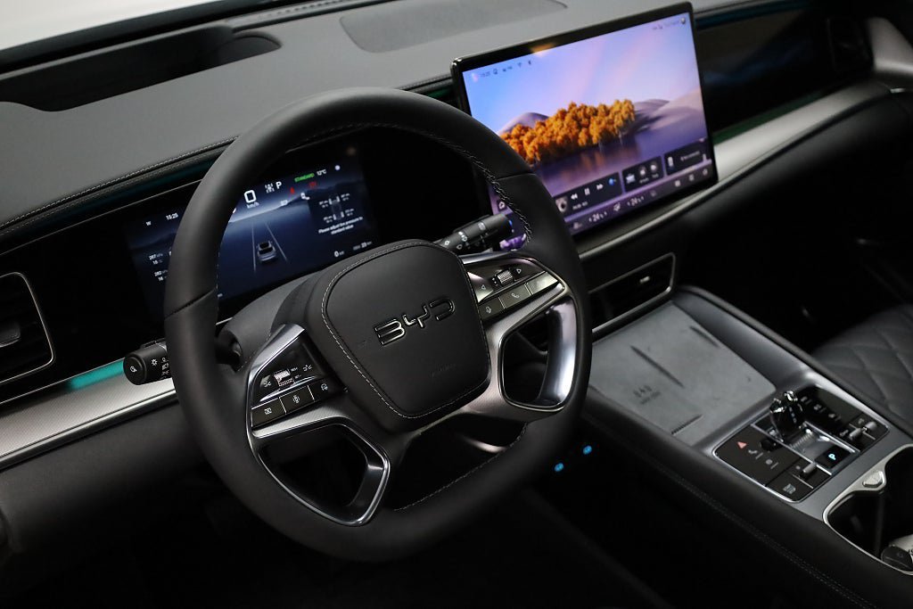 Vehicle Image 21