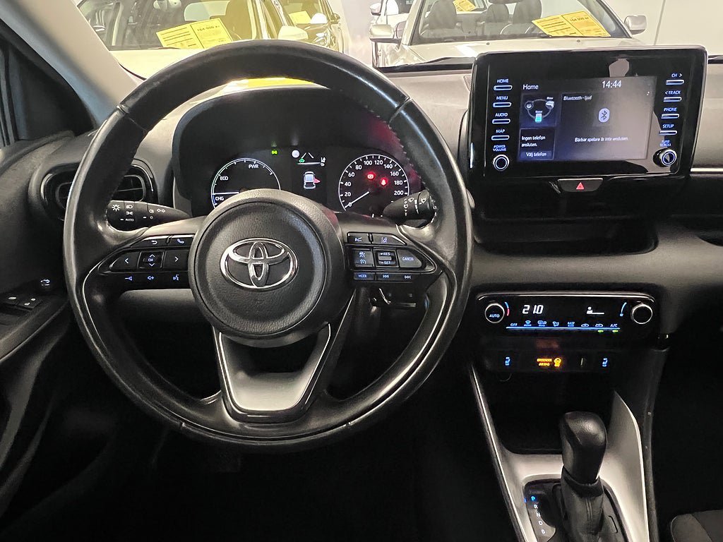 Vehicle Image 18
