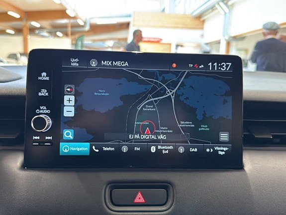 Vehicle Image 11