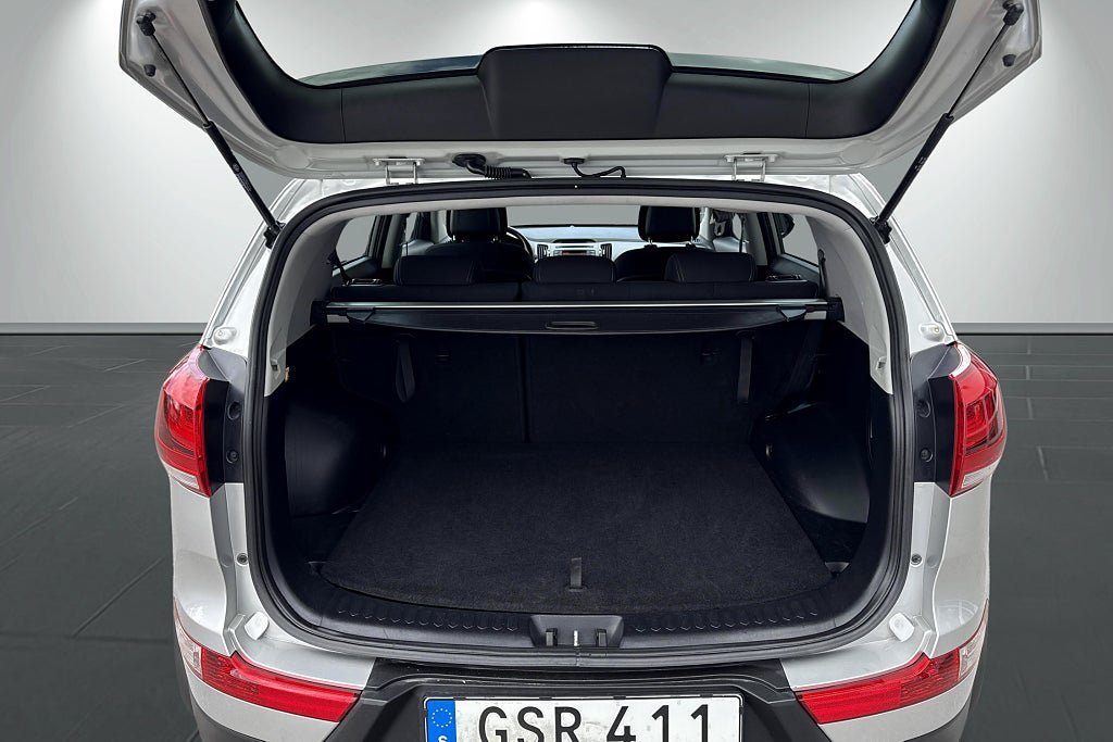 Vehicle Image 18