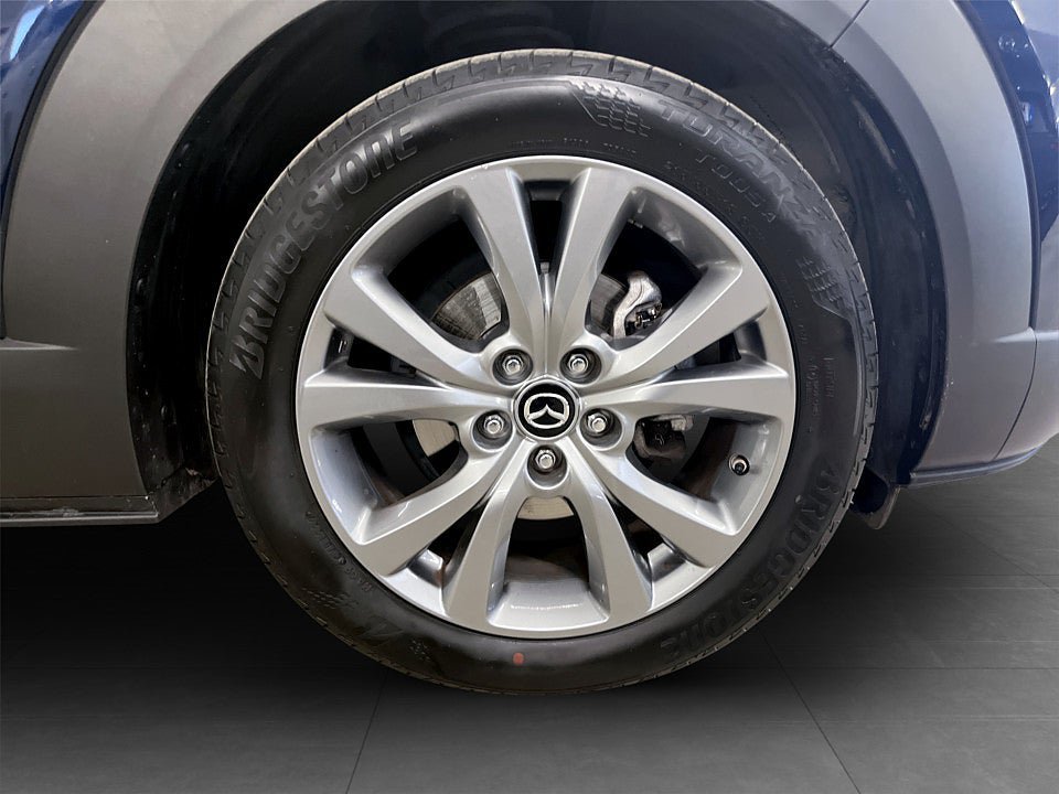 Vehicle Image 20