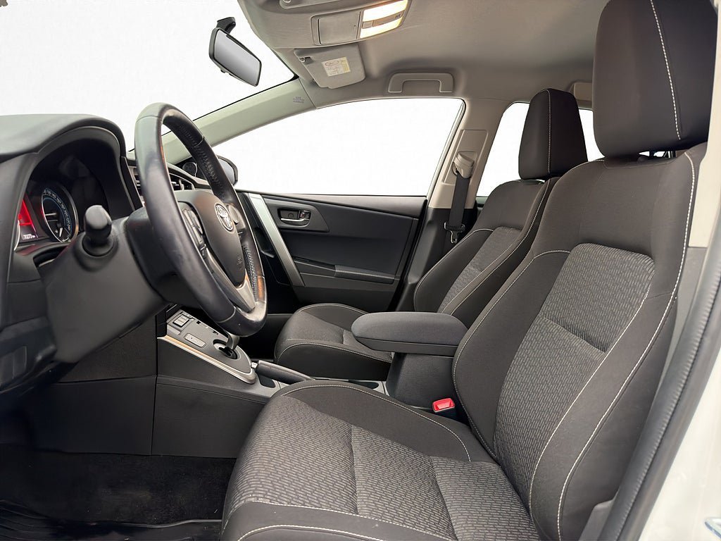 Vehicle Image 18