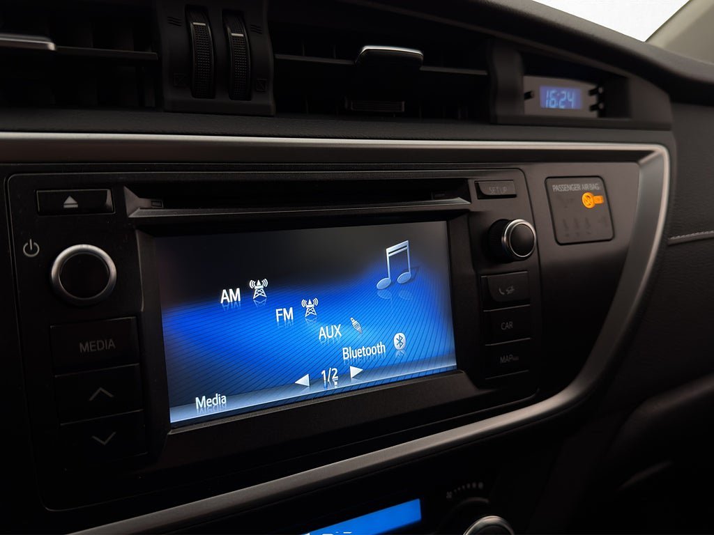 Vehicle Image 21