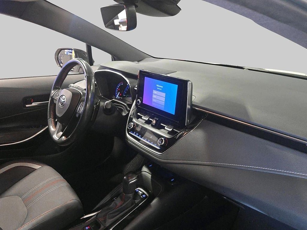 Vehicle Image 9