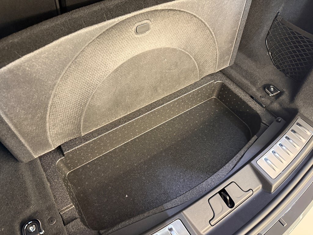 Vehicle Image 22