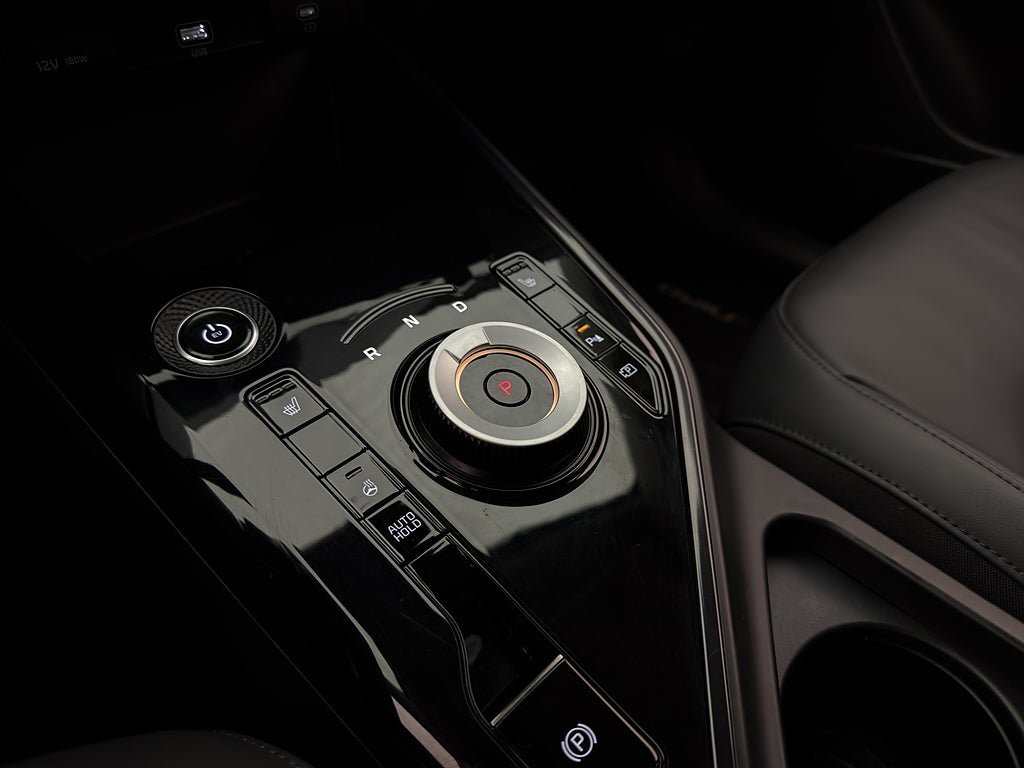 Vehicle Image 21