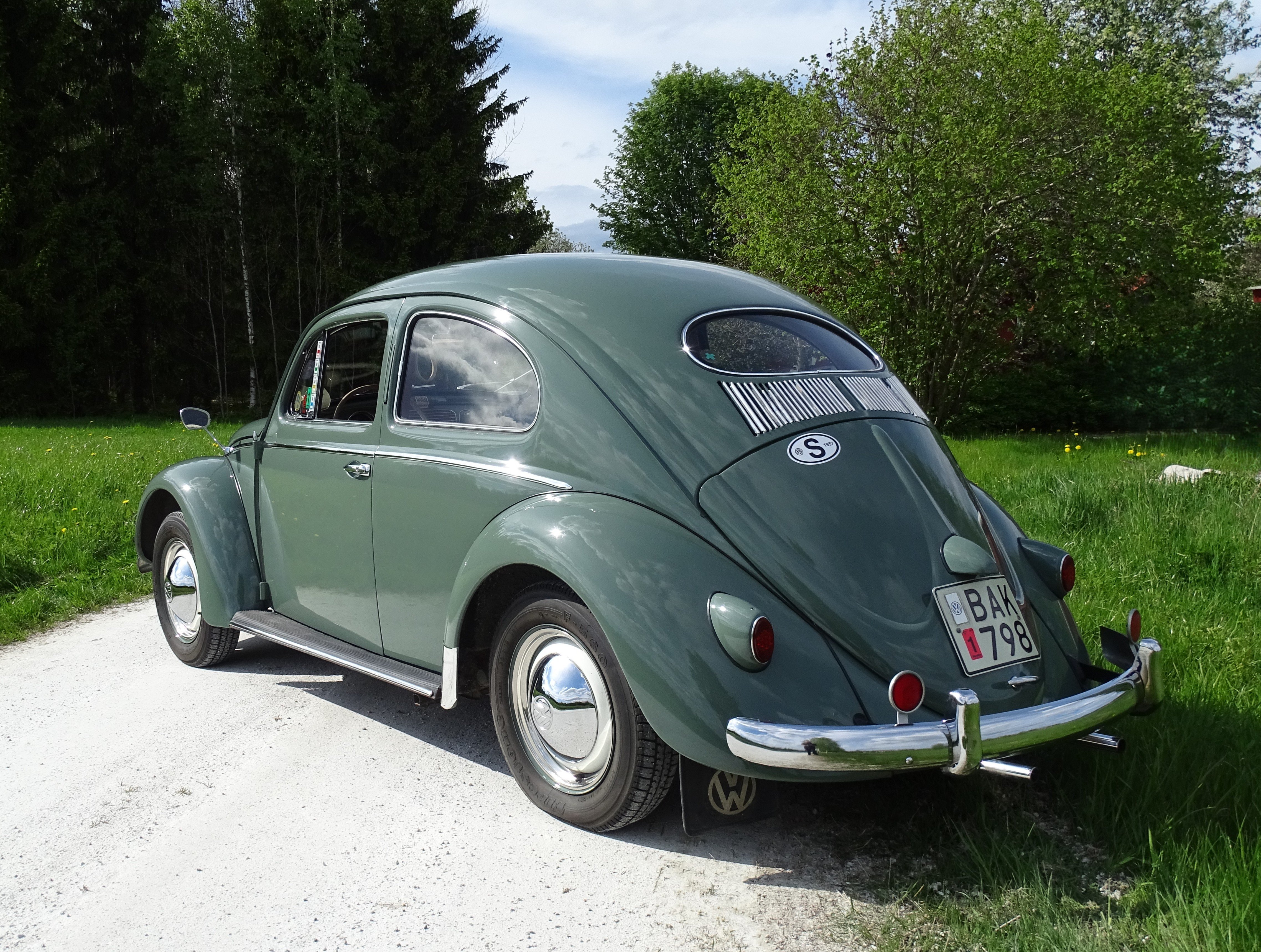 Vehicle Image 15