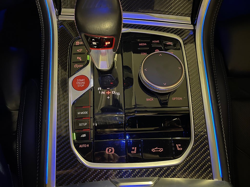 Vehicle Image 13