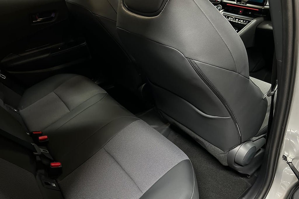 Vehicle Image 19
