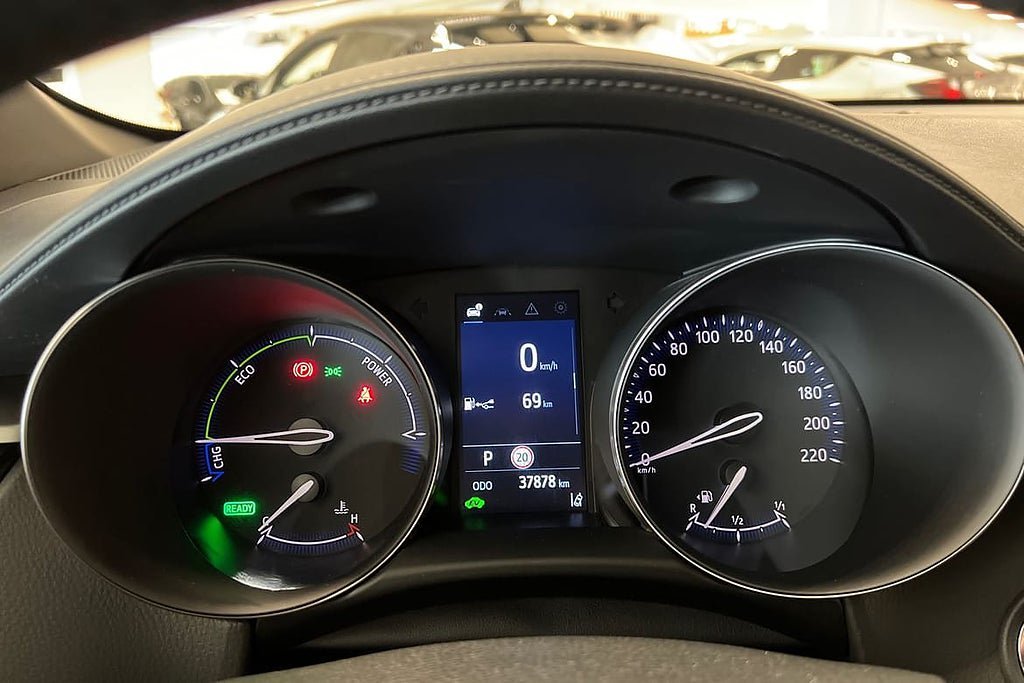 Vehicle Image 14