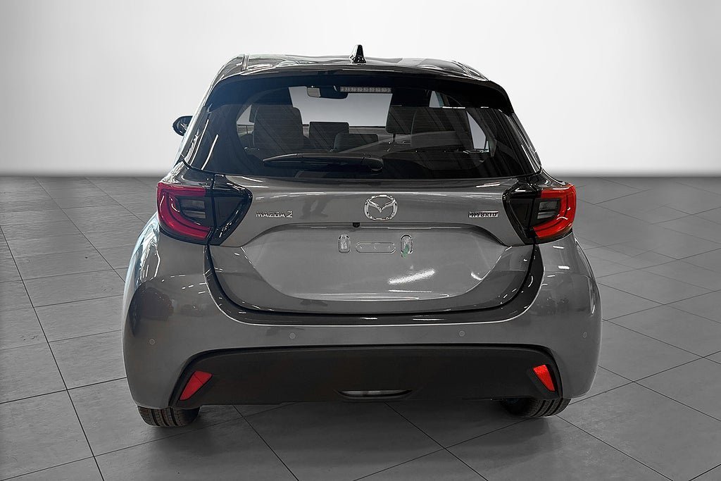 Vehicle Image 5